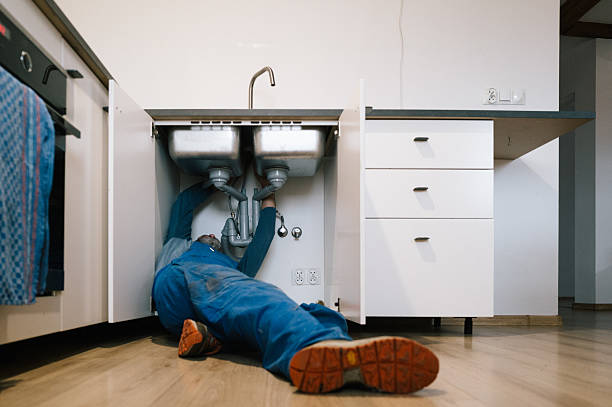 Professional Drain Cleaning technician working in Duluth, GA